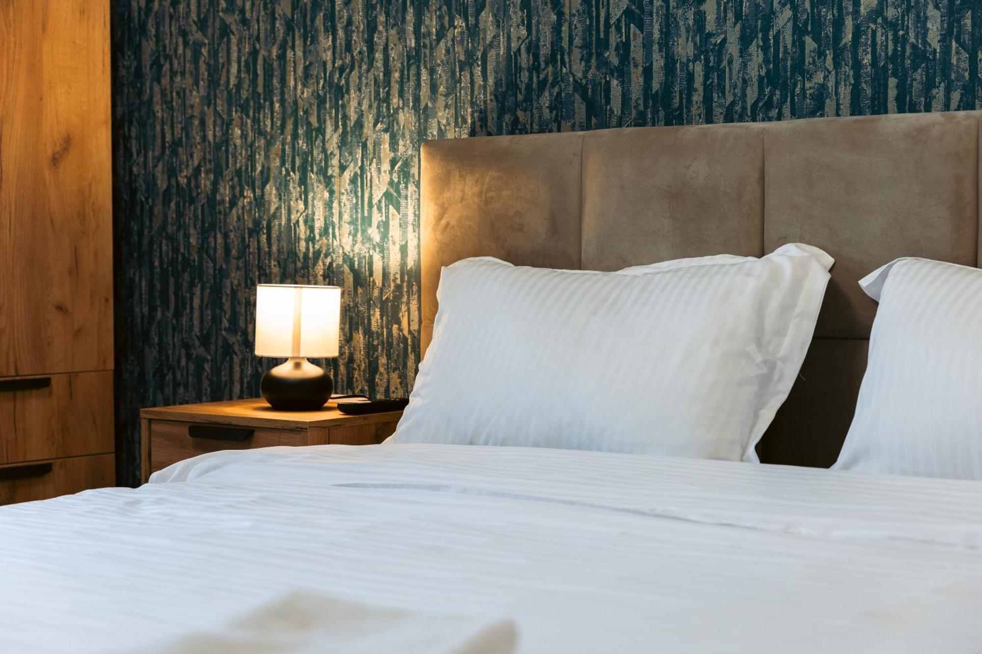Epic Boutique Hotell Sibiu Exteriör bild