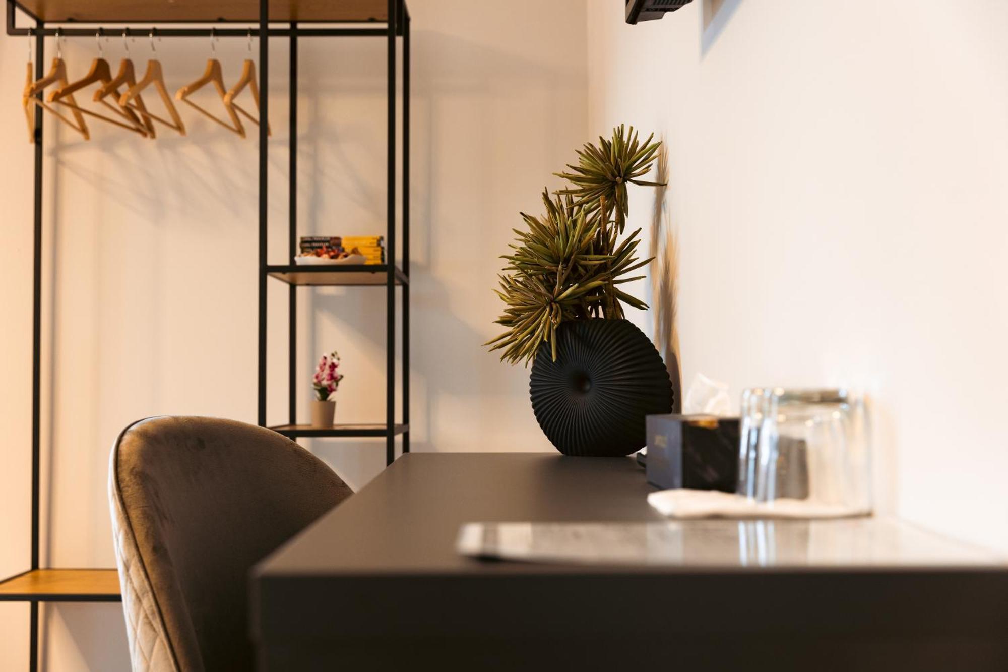 Epic Boutique Hotell Sibiu Exteriör bild